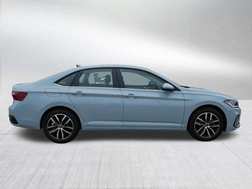 Monument Gray 2026 Volkswagen Jetta 1.4T SE