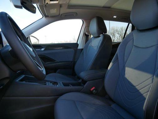 2026 Volkswagen Tiguan 2.0T SE 4MOTION