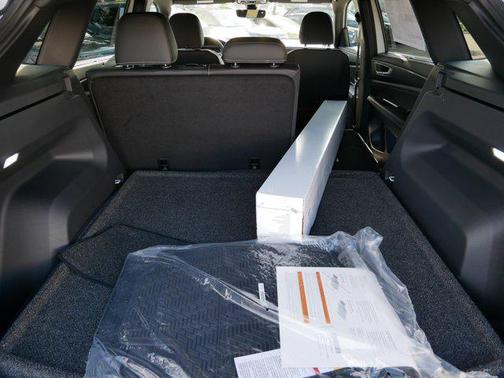 2026 Volkswagen Atlas Cross Sport 2.0T SEL