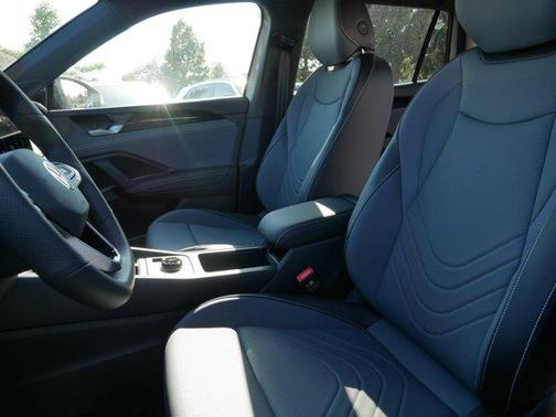 2025 Volkswagen Tiguan 2.0T SE R-Line Black 4MOTION