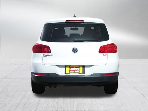 Pure White 2017 Volkswagen Tiguan Limited 2.0T