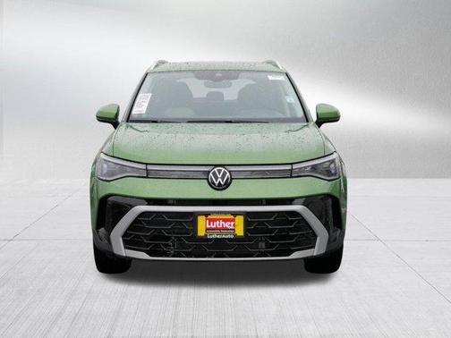 2025 Volkswagen Taos 1.5T SEL