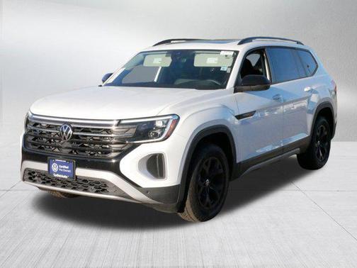 2024 Volkswagen Atlas 2.0T SE w/Technology 4MOTION