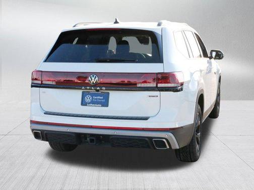 2024 Volkswagen Atlas 2.0T SE w/Technology 4MOTION