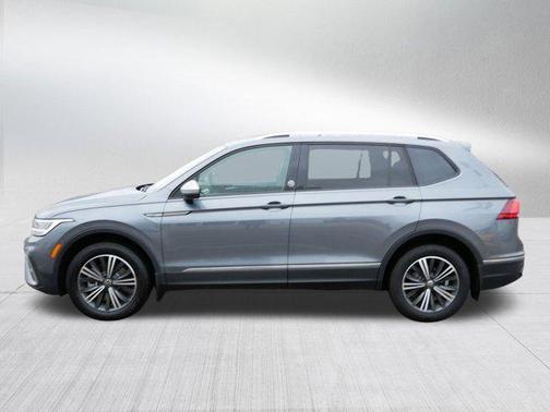 2024 Volkswagen Tiguan 2.0T Wolfsburg Edition