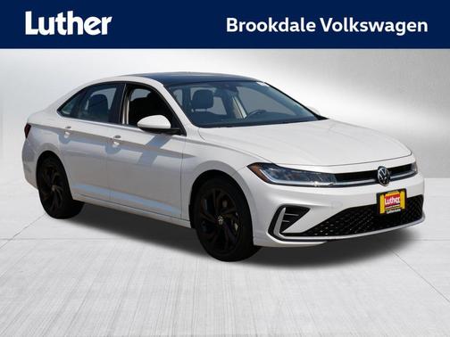 Opal White Pearl 2026 Volkswagen Jetta 1.4T SE