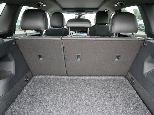 2025 Volkswagen Tiguan 2.0T SE R-Line Black 4MOTION