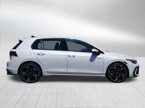 opal white pearl 2026 Volkswagen Golf GTI 2.0T S DSG