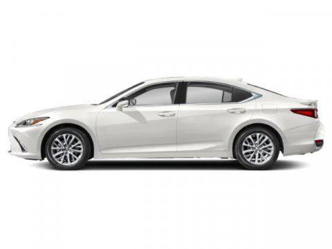 2022 Lexus ES 300h F SPORT