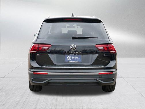 2024 Volkswagen Tiguan 2.0T SE 4MOTION