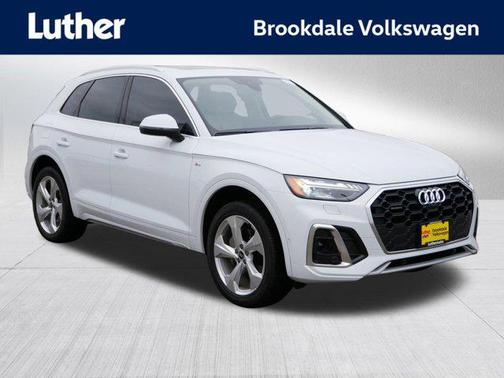 2023 Audi Q5 45 S line Prestige