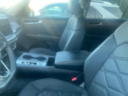 2024 Volkswagen Atlas 2.0T SE