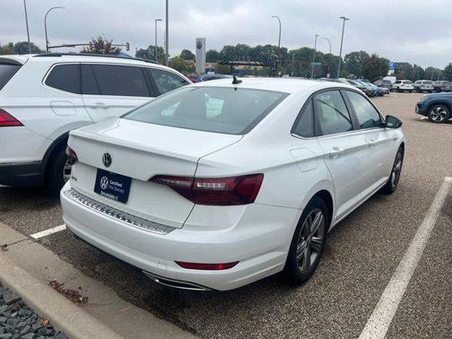 2021 Volkswagen Jetta 1.4T R-Line