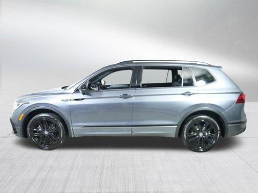 2022 Volkswagen Tiguan 2.0T SE R-Line Black 4MOTION