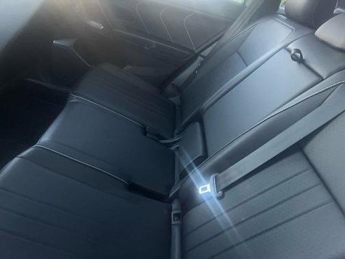 2022 Volkswagen Tiguan 2.0T SE R-Line Black 4MOTION