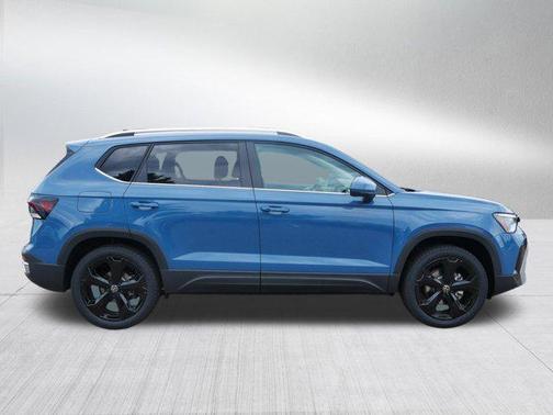 2025 Volkswagen Taos 1.5T SEL