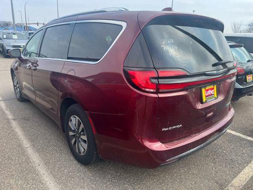 2021 Chrysler Pacifica Hybrid Touring L
