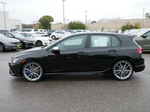 2024 Volkswagen Golf R 2.0T Manual