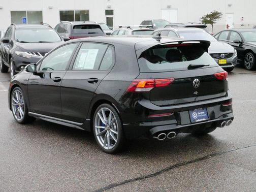 2024 Volkswagen Golf R 2.0T Manual