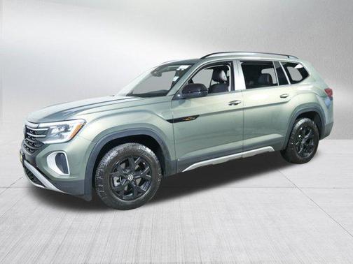 2024 Volkswagen Atlas 2.0T SEL