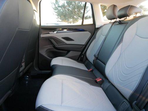 2026 Volkswagen Tiguan 2.0T SE 4MOTION