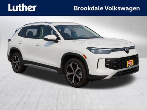 pure white 2026 Volkswagen Tiguan 2.0T SE