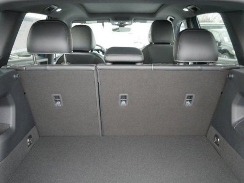 2026 Volkswagen Tiguan 2.0T SE R-Line Black 4MOTION