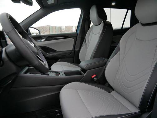 2026 Volkswagen Tiguan 2.0T SE R-Line Black 4MOTION