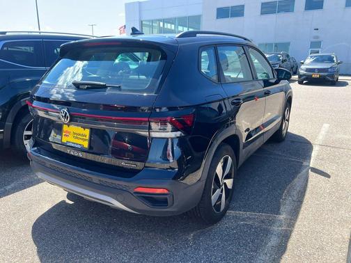 DEEP BLACK 2025 Volkswagen Taos 1.5T S
