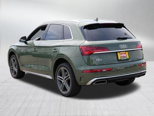 District Green Metallic 2024 Audi Q5 55 S line Premium Plus