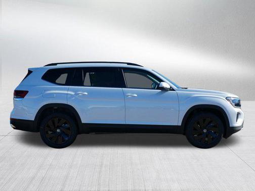 2026 Volkswagen Atlas 2.0T SE w/Technology 4MOTION