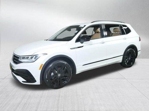 2022 Volkswagen Tiguan 2.0T SE R-Line Black 4MOTION