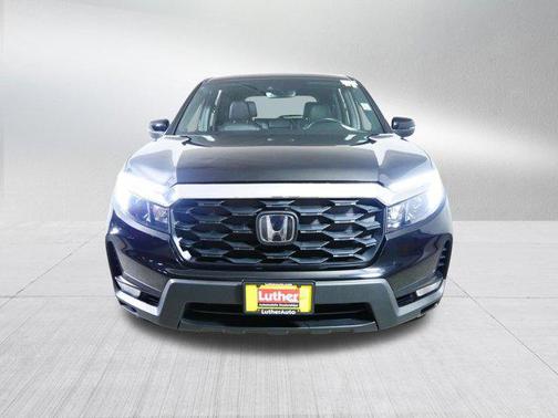 Crystal Black Pearl 2023 Honda Passport AWD EX-L