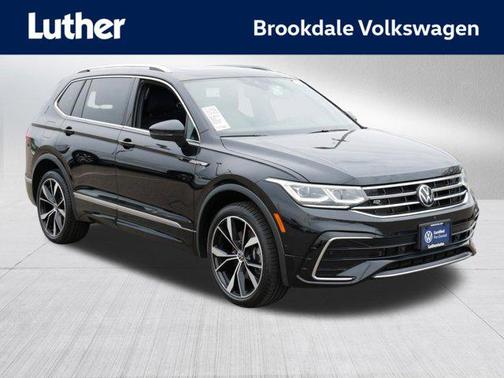 Deep Black Pearl 2023 Volkswagen Tiguan 2.0T SEL R-Line 4MOTION