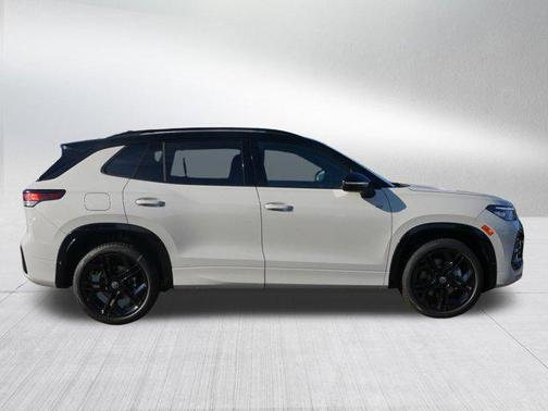 2025 Volkswagen Tiguan 2.0T SE R-Line Black 4MOTION