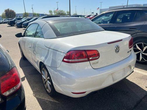 Candy White 2012 Volkswagen Eos Komfort