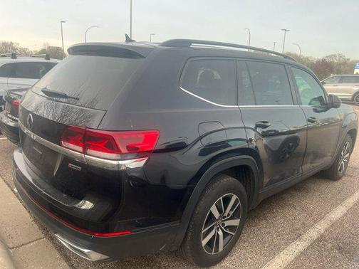2022 Volkswagen Atlas 2.0T SE