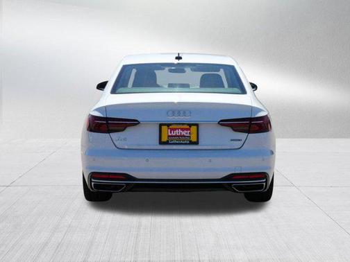 2022 Audi A4 40 Premium