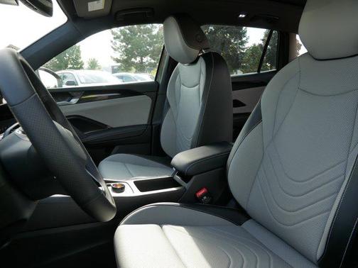 2025 Volkswagen Tiguan 2.0T SE R-Line Black 4MOTION