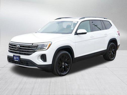 2025 Volkswagen Atlas 2.0T SE w/Technology 4MOTION