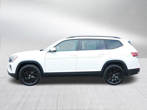 2025 Volkswagen Atlas 2.0T SE w/Technology 4MOTION