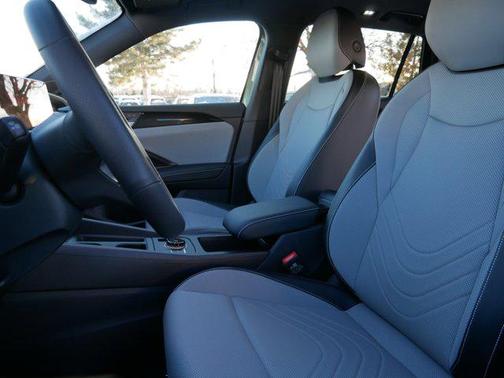 2025 Volkswagen Tiguan 2.0T SE R-Line Black 4MOTION