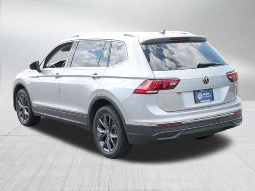 2024 Volkswagen Tiguan 2.0T SE 4MOTION