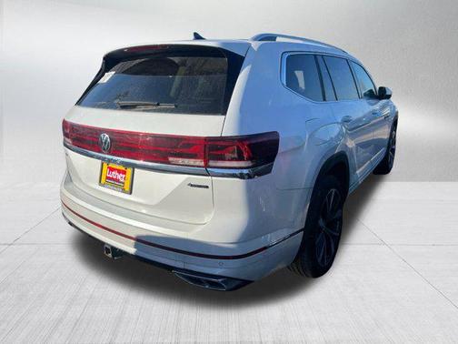 2024 Volkswagen Atlas 2.0T SEL Premium R-Line 4MOTION