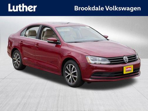 CARDINAL RED ME 2017 Volkswagen Jetta 1.4T SE