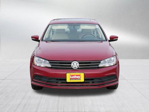 CARDINAL RED ME 2017 Volkswagen Jetta 1.4T SE