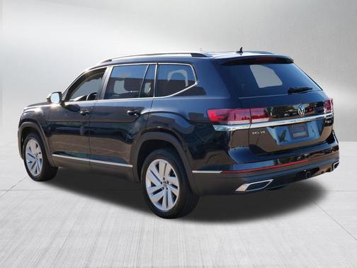 Deep Black Pearl 2021 Volkswagen Atlas 3.6L SEL