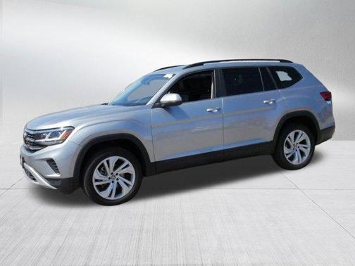 2022 Volkswagen Atlas 2.0T SE w/Technology 4MOTION