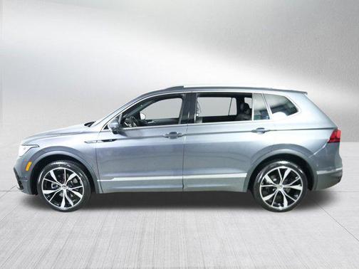 2022 Volkswagen Tiguan 2.0T SEL R-Line 4MOTION
