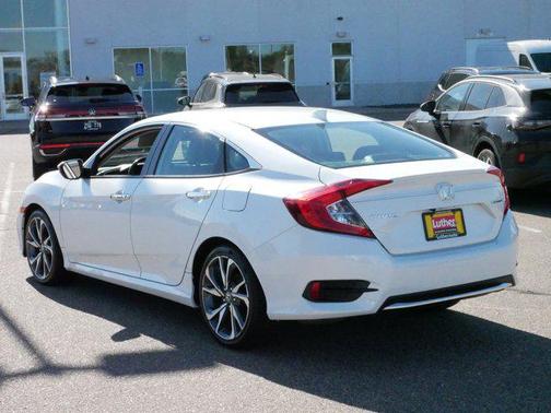 2019 Honda Civic Touring